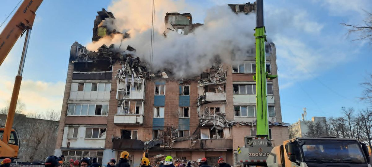 З-під завалів багатоповерхівки на Стуса в Тернополі дістали 20-річного юнака