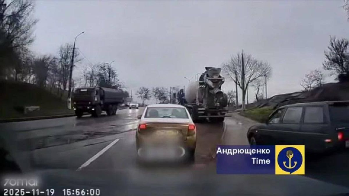У Маріуполі зафіксували масштабне перекидання російських сил на Запорізький напрямок 