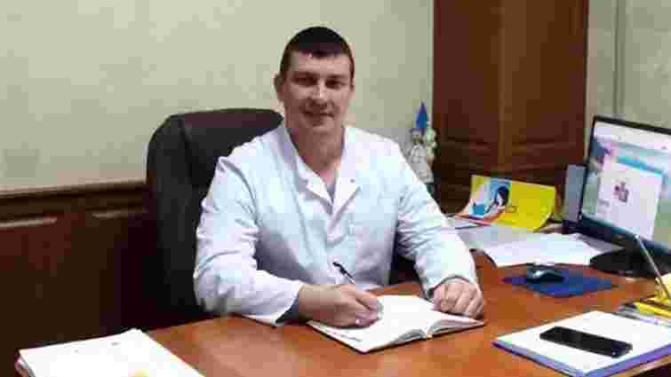 На Прикарпатті засудженому за хабарництво голові ВЛК дозволили раніше повернутися на посаду