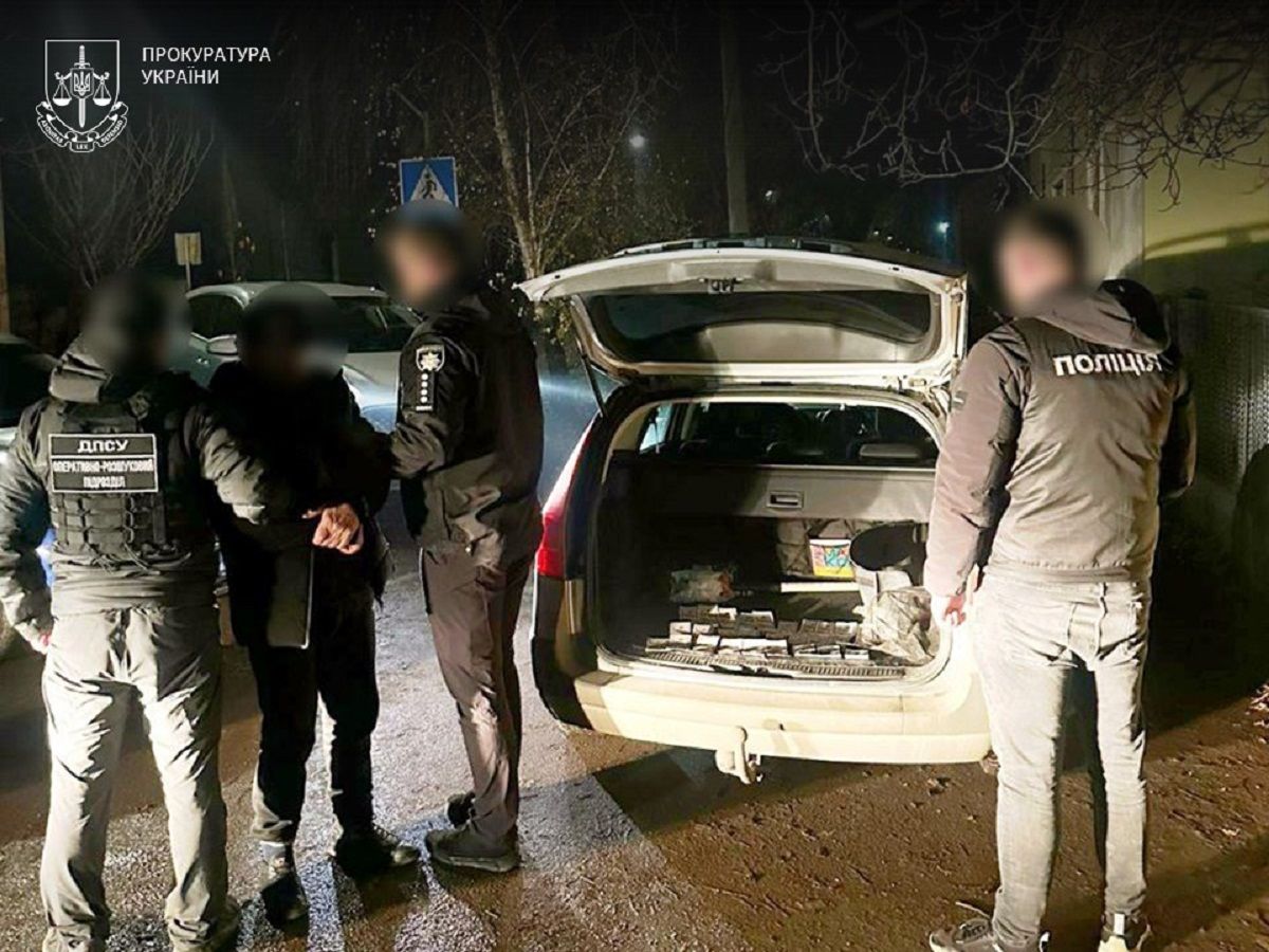 На Закарпатті затримали військового під час переправлення трьох ухилянтів через Тису