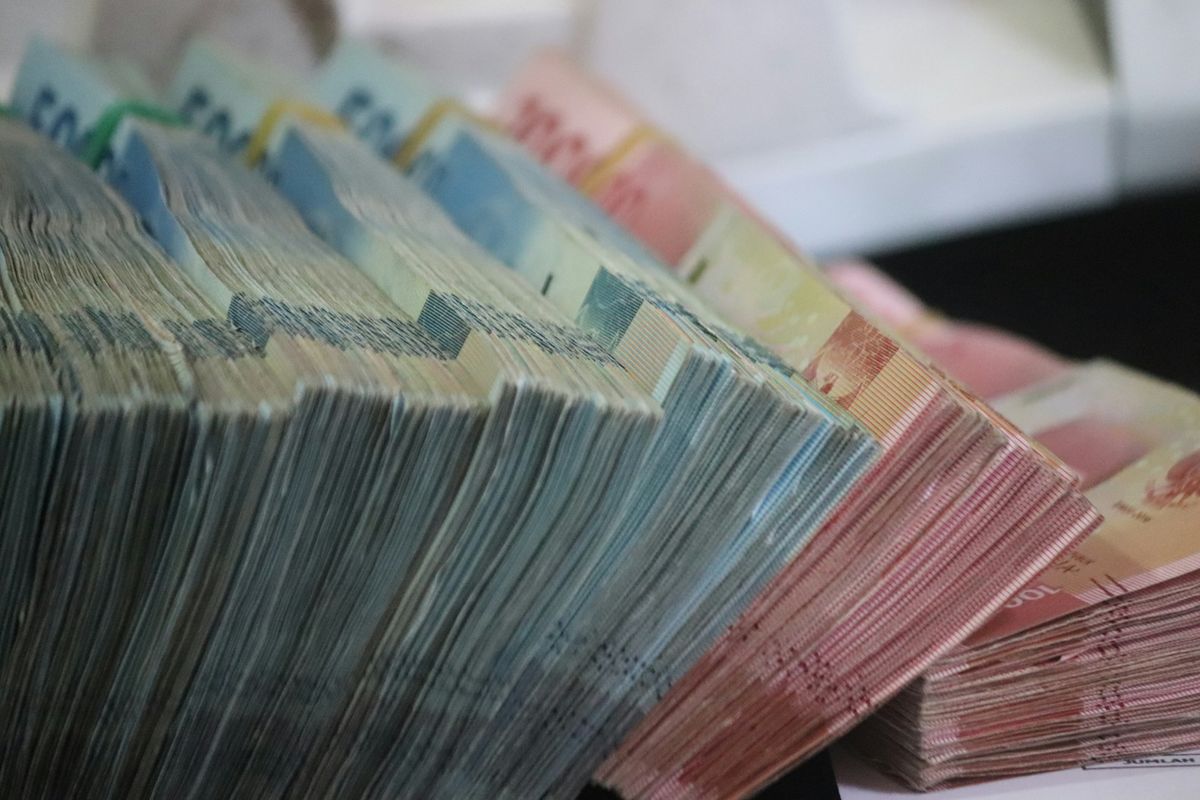 В Україні реальні зарплати у 2025 році зросли лише на 5%