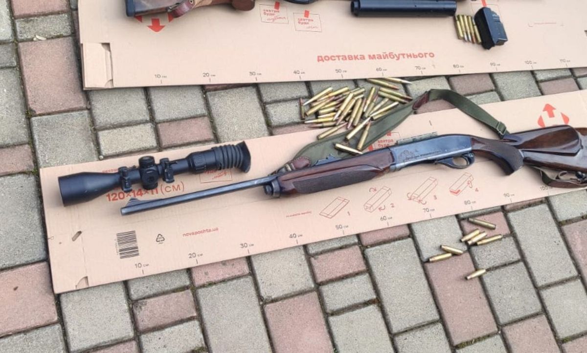 На Буковині депутат райради з Прикарпаття вистрілив у чоловіка з автомата