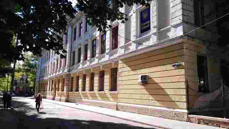 У Чернівцях вчителька назвала учня «скотиною» на прохання вести урок українською мовою