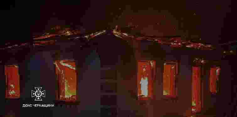 На Черкащині внаслідок пожежі у будинку загинули четверо дітей