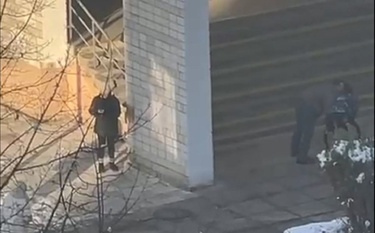 У школі на Сихові сталась стрілянина, є поранений
