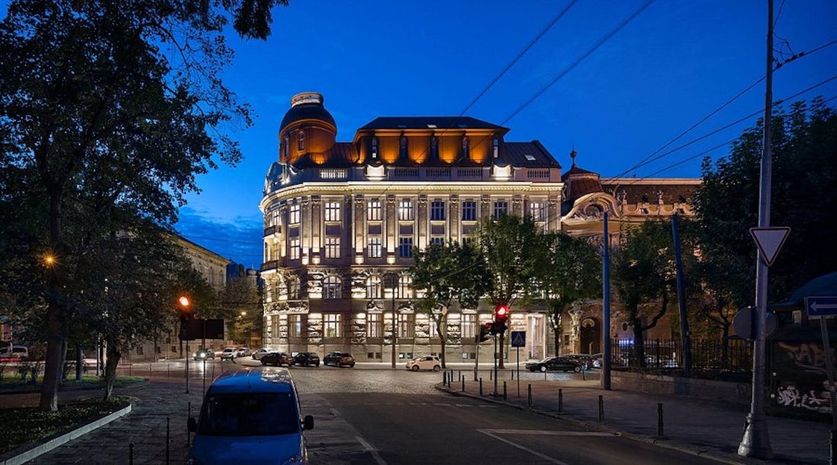 Королі гостинності
