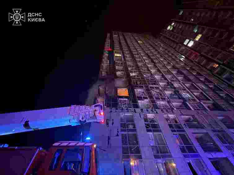 Росіяни атакували житлові багатоповерхівки в Києві, є загиблі та постраждалі