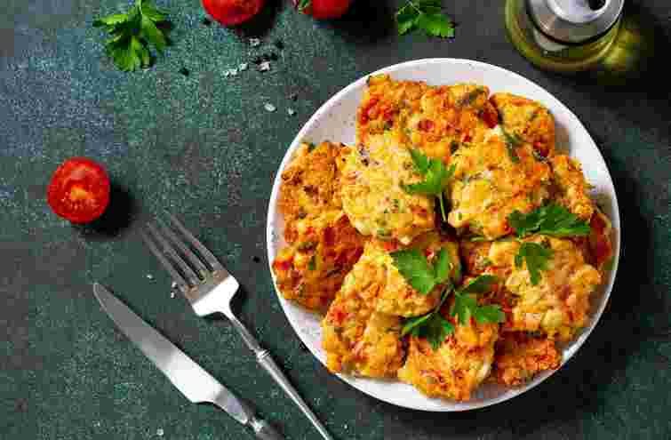 Соковиті овочево-курячі рублені котлети. Рецепт дня