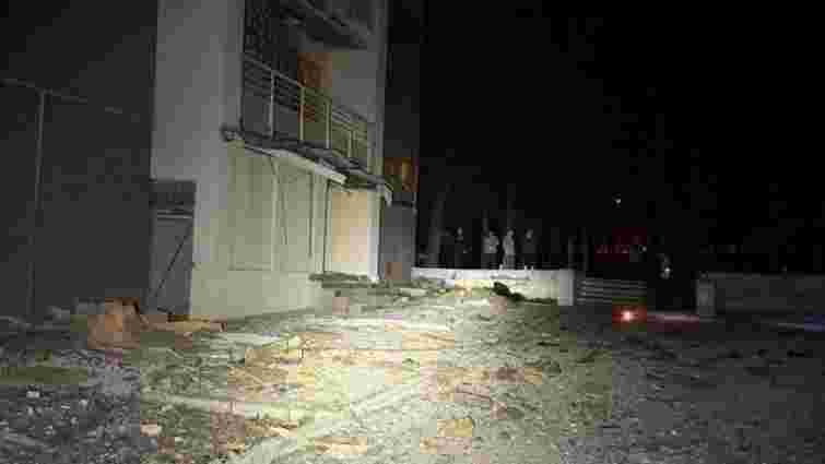 У Запоріжжі росіяни атакували дронами гуртожиток та підприємство, є постраждалі