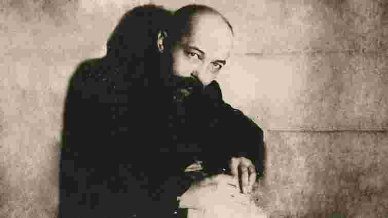 Мистецтво з криївки: як Ніл Хасевич розповів світові про боротьбу українців