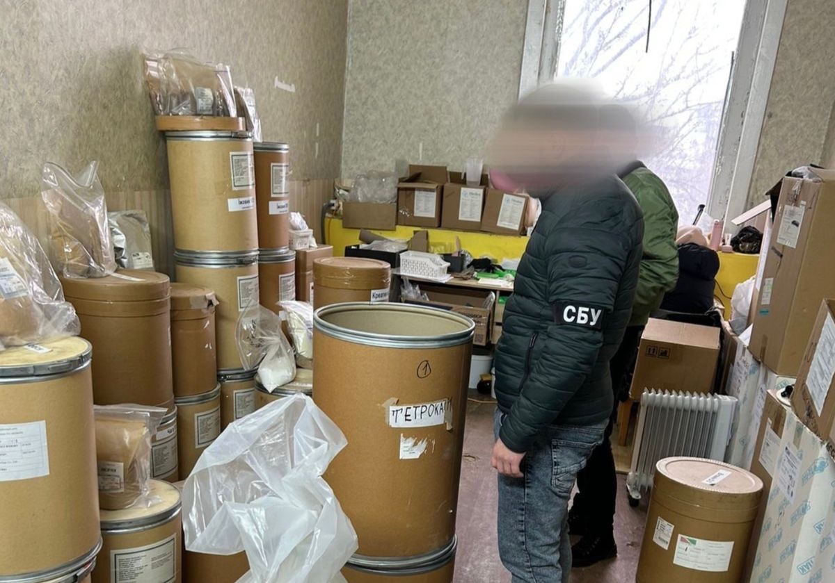 Поліція Волині викрила масштабну схему продажу отруйного тетракаїну
