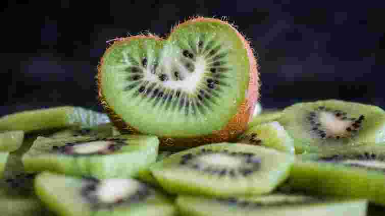 Секрети свіжості і максимум користі: як правильно зберігати ківі
