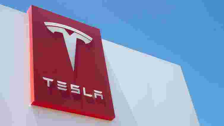 Продажі Tesla різко скорочуються на ключових світових ринках