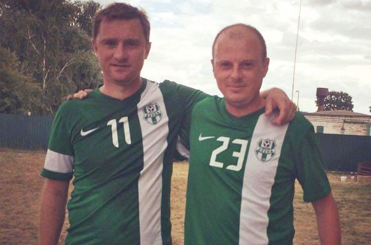 Андрій Воробей і Віктор Вацко під час виступів за «Десну» (Погреби)