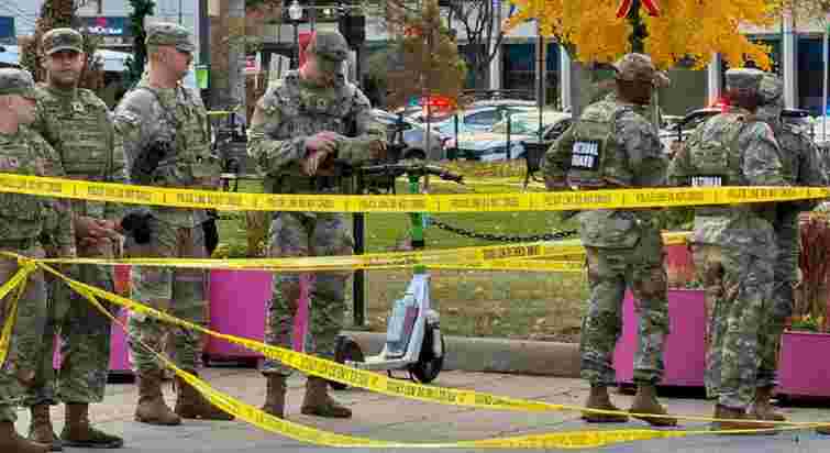 У лікарні померла поранена біля Білого дому службовиця Нацгвардії 