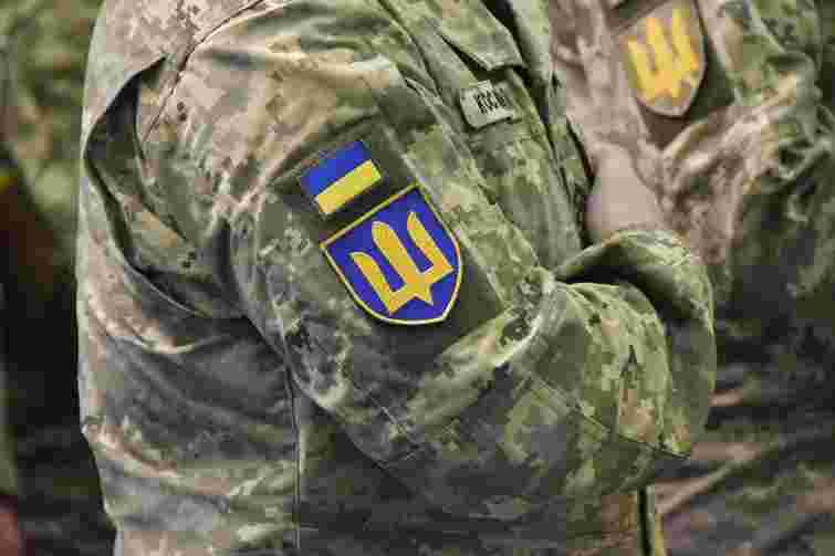 Поліція затримала трьох жителів Кіровоградщині за смертельне побиття військового