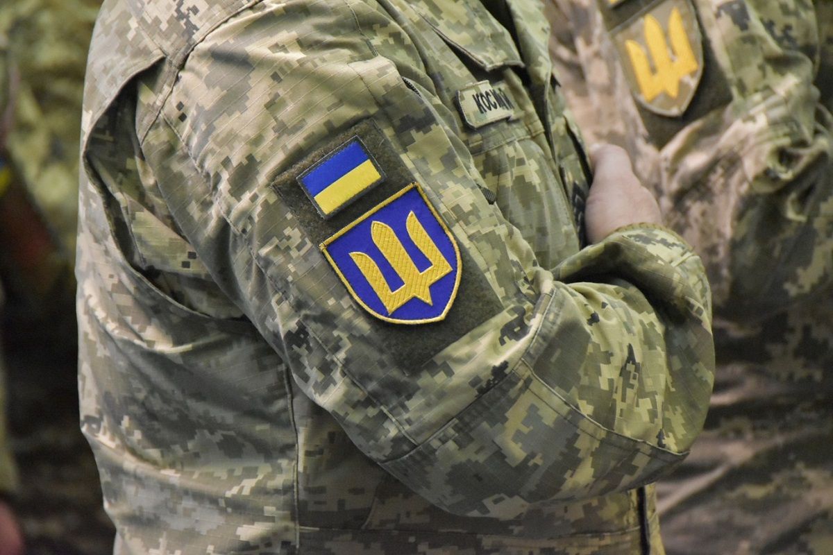 Поліція затримала трьох жителів Кіровоградщині за смертельне побиття військового