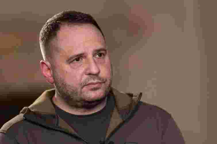 Андрій Єрмак у коментарі для New York Post заявив, що піде на фронт