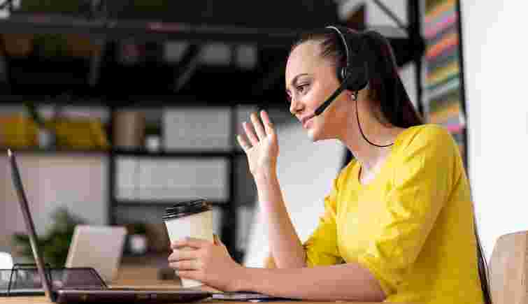 Зупинити онлайн-урок чи ні: юристка пояснила, що має зробити вчитель під час тривоги