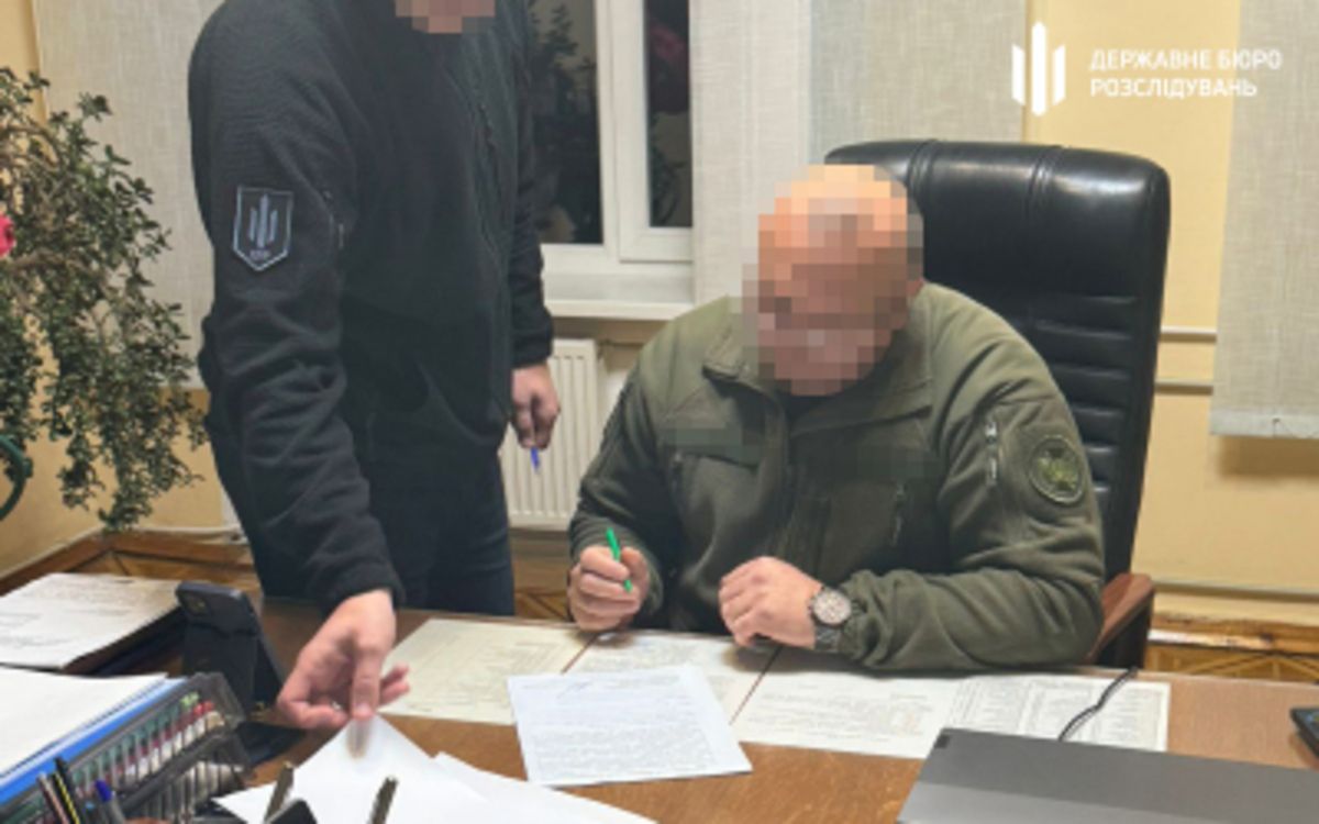 Директора виправної колонії на Хмельниччині викрили на схемі відкатів від бізнесменів
