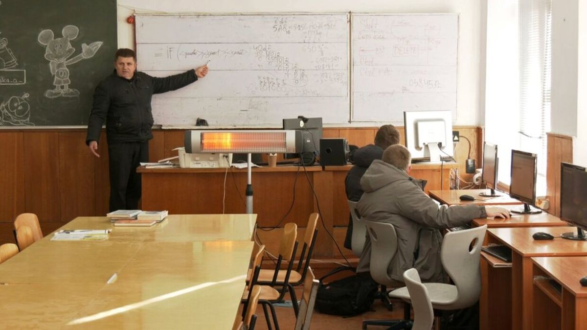 У селі на Волині школи та дитсадки лишаються без тепла від початку опалювального сезону 