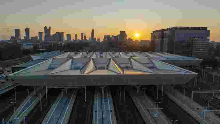 На це пішло аж 5 років: у Варшаві нарешті закінчили реконструкцію західного вокзалу