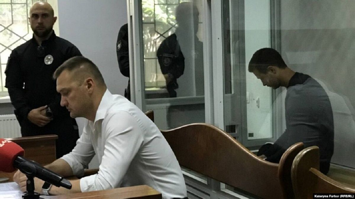 Суд у Києві ув'язнив експрацівника прокуратури Молочного за смертельну ДТП напідпитку 
