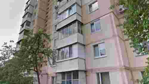 Луцький суд оштрафував пенсіонера за організацію місця розпусти в квартирі