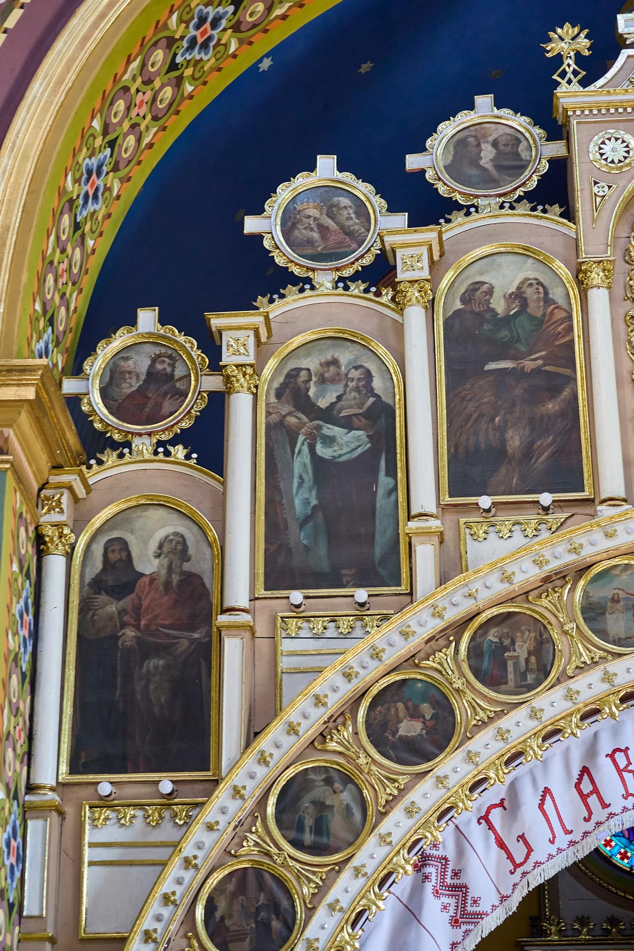 Ікони Осипа Куриласа (фото Олекси Піджарого)