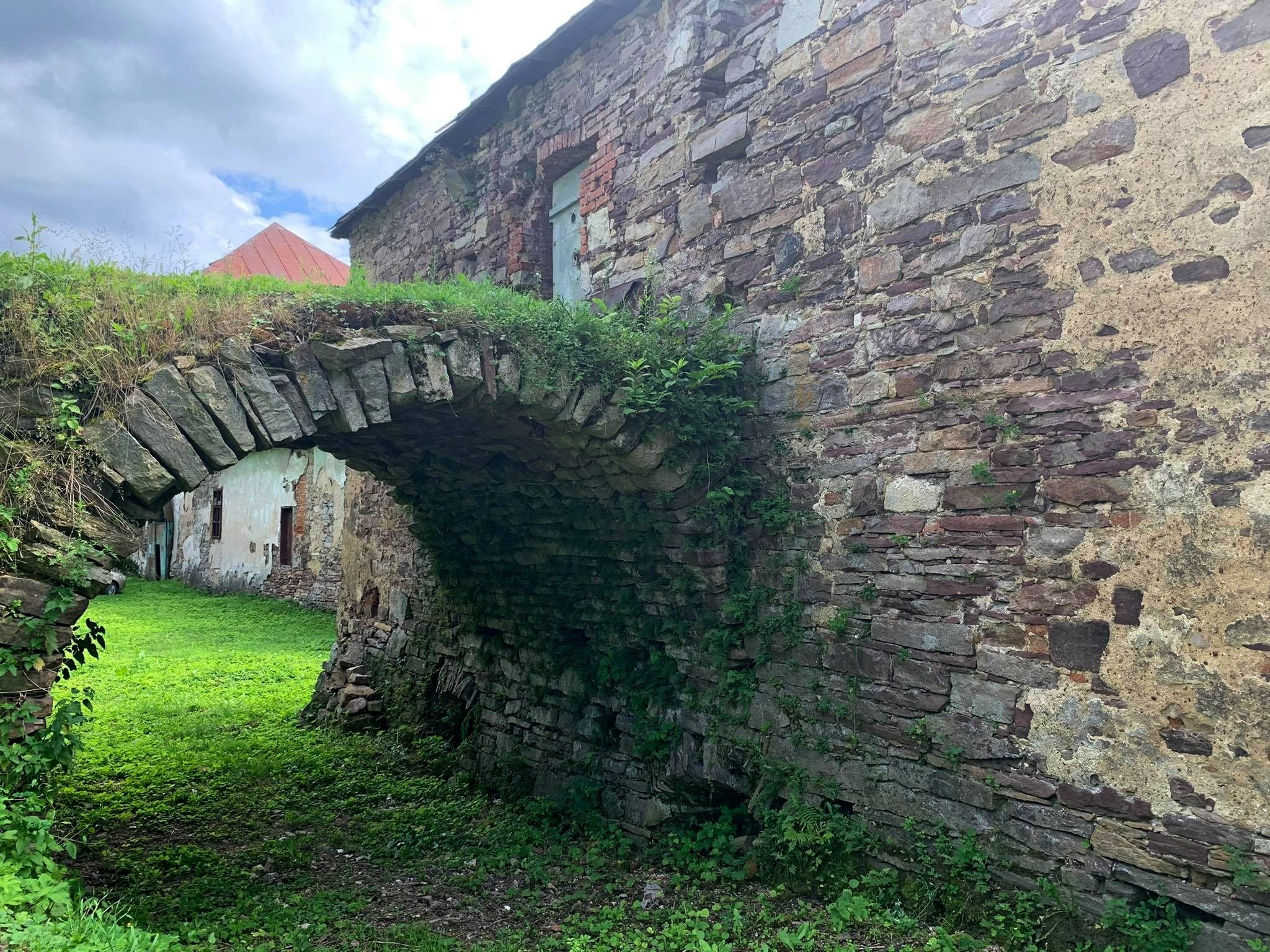 В’їзна арка