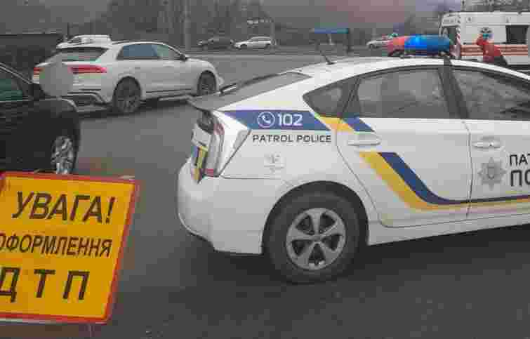 У Чернівцях водій вантажівки на смерть збив жінку і втік з місця ДТП