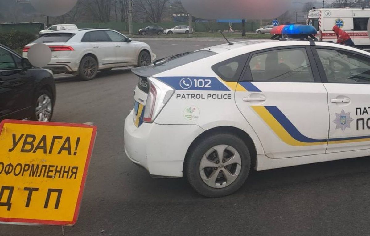 У Чернівцях водій вантажівки на смерть збив жінку і втік з місця ДТП