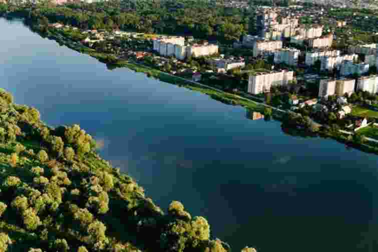 Безвісти зниклого 24-річного мешканця Хмельницького знайшли мертвим у річці