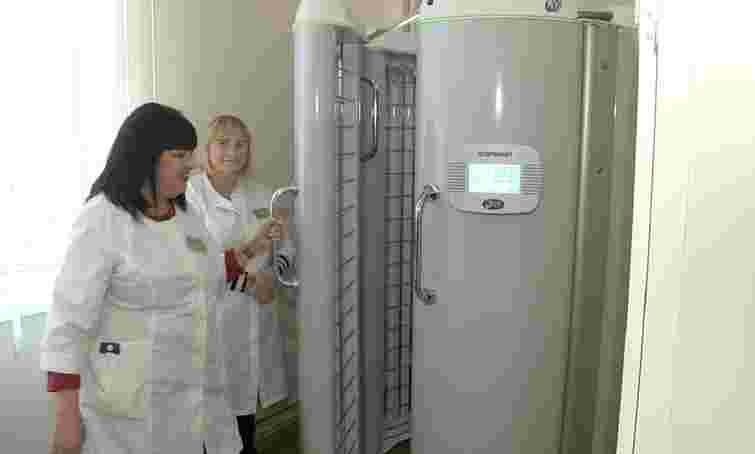 У львівській поліклініці вперше почали лікувати псоріаз за допомогою фототерапії