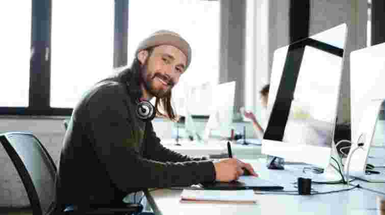 Цей покруч не притаманний українській мові: як замінити слово «айтішник»