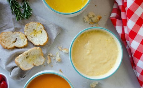 Крем-суп з трьома видами сиру. Рецепт дня