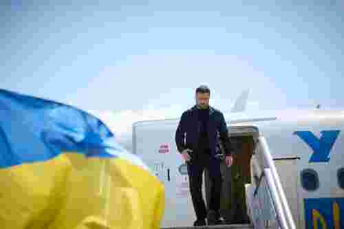 Ірландія почала розслідування через дрони, що переслідували літак Зеленського