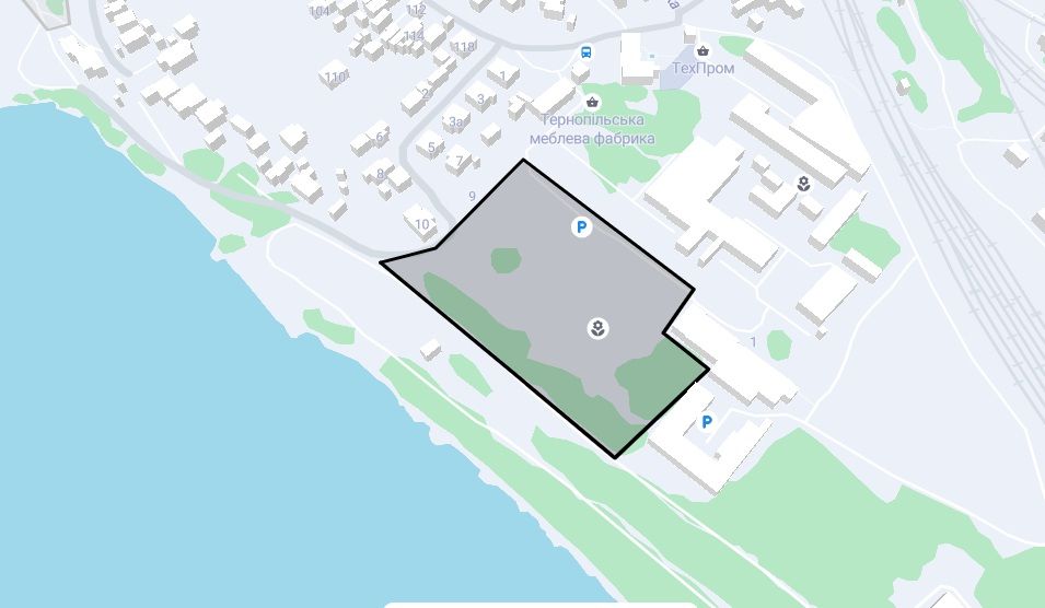 Житловий комплекс розташований на двох суміжних ділянках