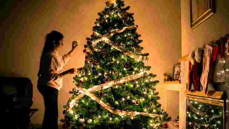 Як зробити так, щоб різдвяна ялинка довше пахла: поради експертів 