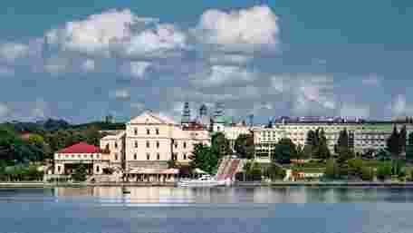 Рекордне зростання: за рік найбільше подорожчали квартири в малих містах заходу України