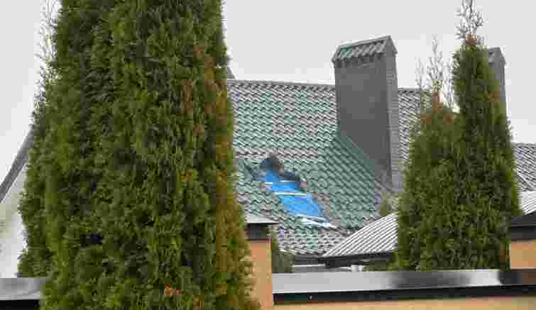 Стало відомо, у чий будинок влучив дрон з вибухівкою в Сокільниках