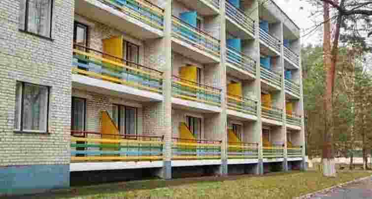 На Львівщині припинять електропостачання санаторію, де проживають переселенці