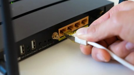 Вони крадуть ваш інтернет: як перевірити, хто підключений до вашого Wi-Fi  