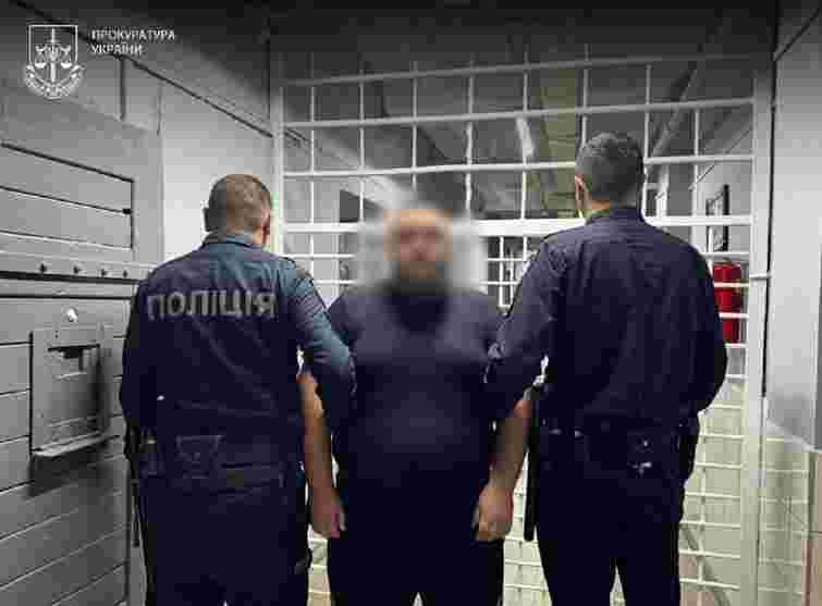 На Волині військовий за 7 тис. доларів обіцяв ухилянту виїхати за кордон