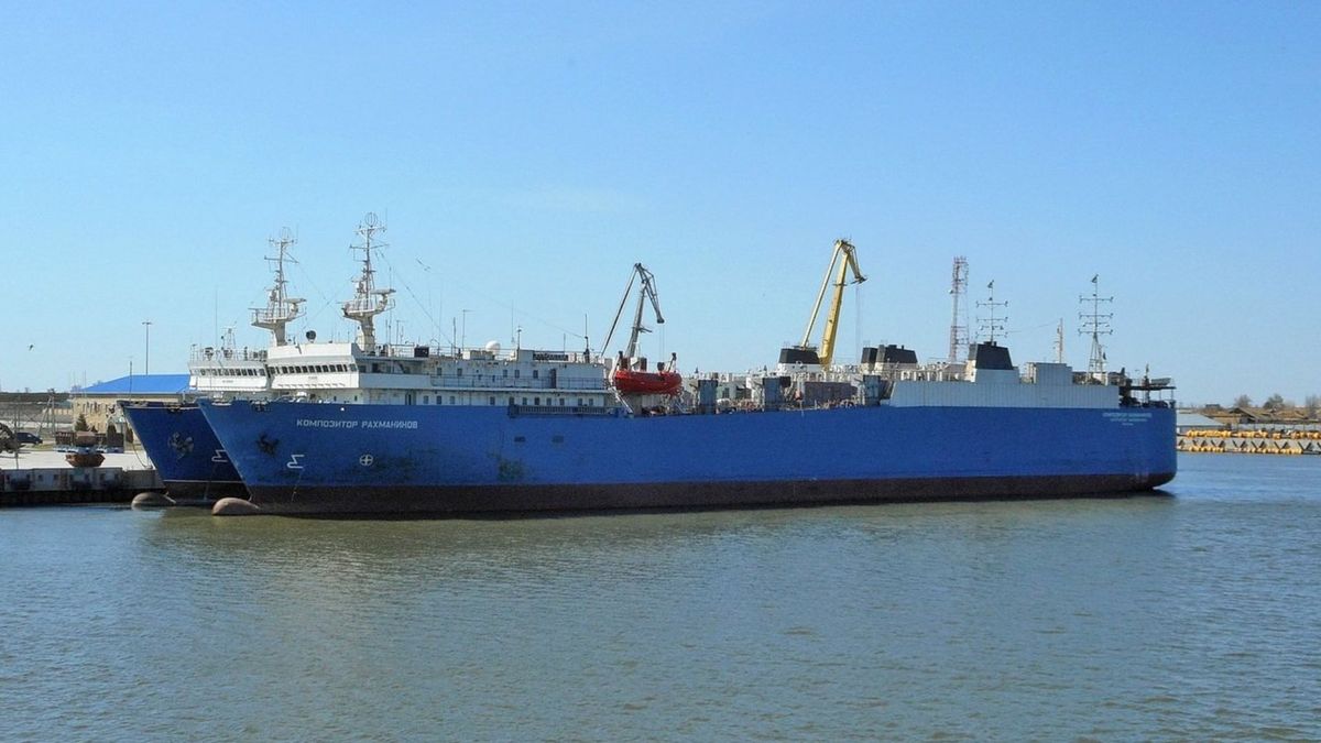 Українські спецпризначенці разом із повстанцями уразили два судна росіян у Каспійському морі