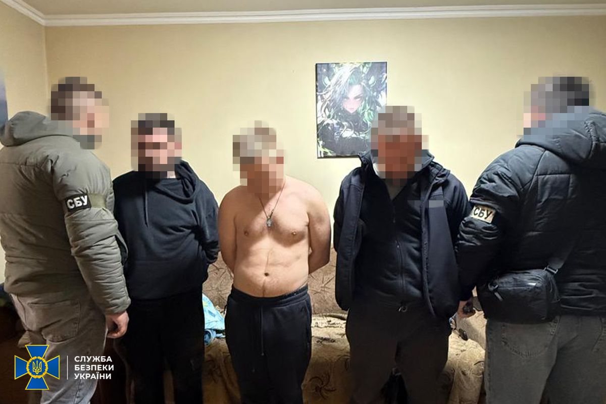 У Києві затримали трьох підозрюваних у подвійному теракті, внаслідок якого загинув нацгвардієць