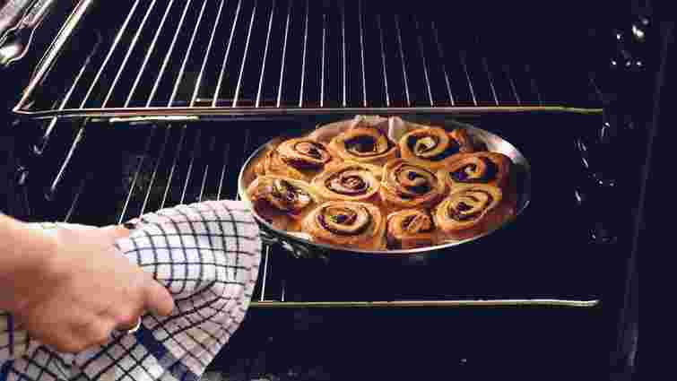 Секрет, якого вам бракувало: навіщо ставити сіль в духовку