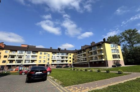 Суд стягнув 1,1 млн грн з київської компанії за будівництво ЖК у Богородчанах