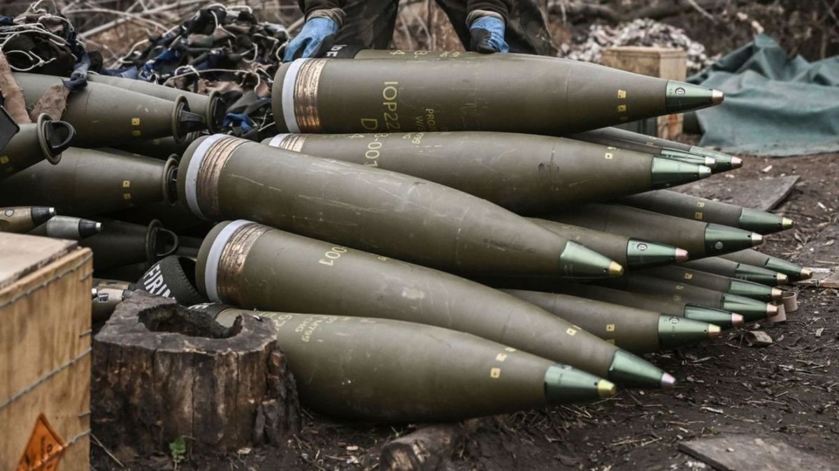Чехія виконала обіцянку поставити Україні 1,8 млн боєприпасів великого калібру