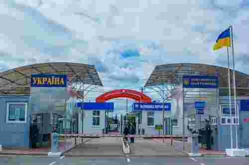 На Закарпатті суд виправдав чоловіка у незаконному переправленні через кордон